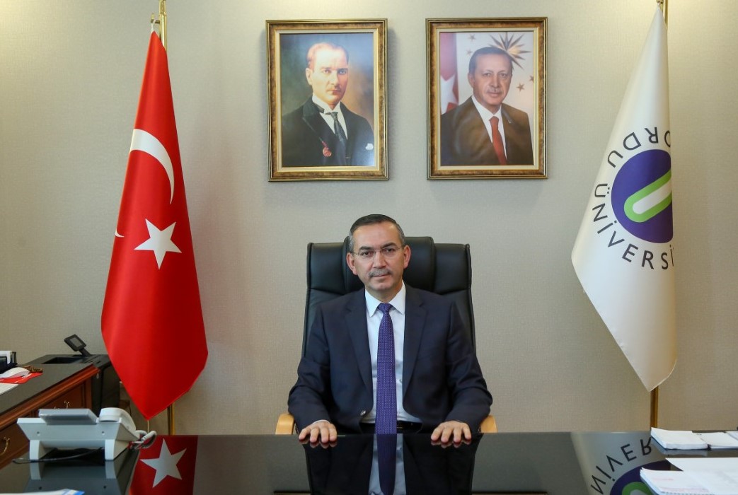 Rektör Prof. Dr. Ali Akdoğan’ın 24 Kasım Öğretmenler Günü Kutlama Mesajı